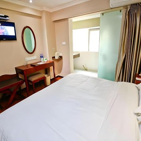 Greentree Inn Xi'An Bell And Drum Tower Food Street Ancient City Wall Ximen Express Hotel Xi'an (Shaanxi) Exterior foto