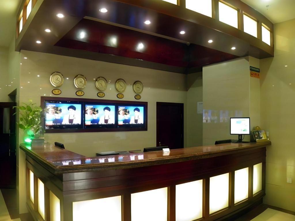 Greentree Inn Xi'An Bell And Drum Tower Food Street Ancient City Wall Ximen Express Hotel Xi'an (Shaanxi) Exterior foto
