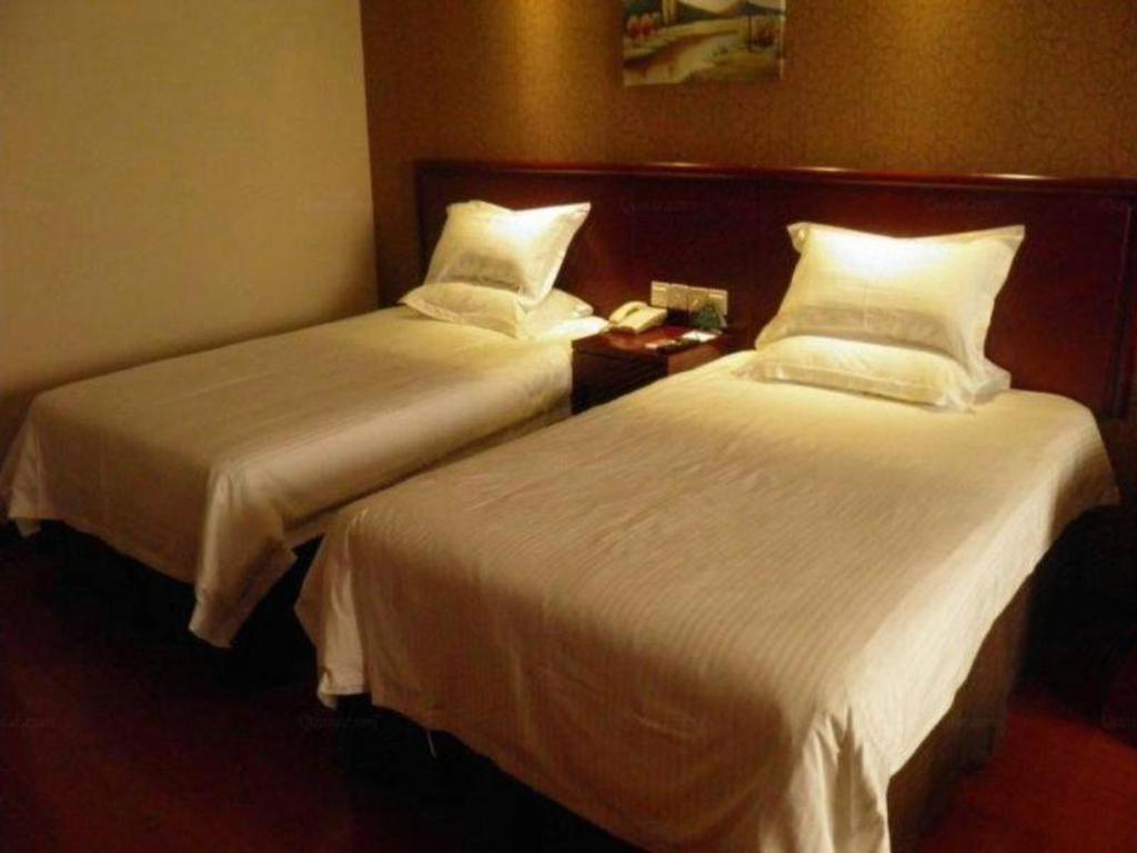 Greentree Inn Xi'An Bell And Drum Tower Food Street Ancient City Wall Ximen Express Hotel Xi'an (Shaanxi) Exterior foto