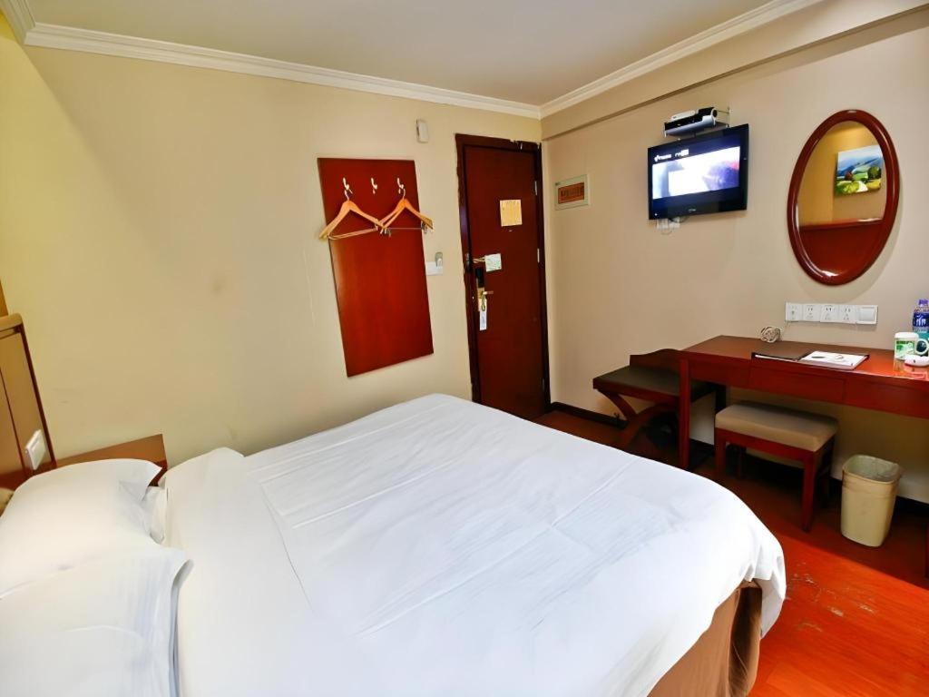 Greentree Inn Xi'An Bell And Drum Tower Food Street Ancient City Wall Ximen Express Hotel Xi'an (Shaanxi) Exterior foto