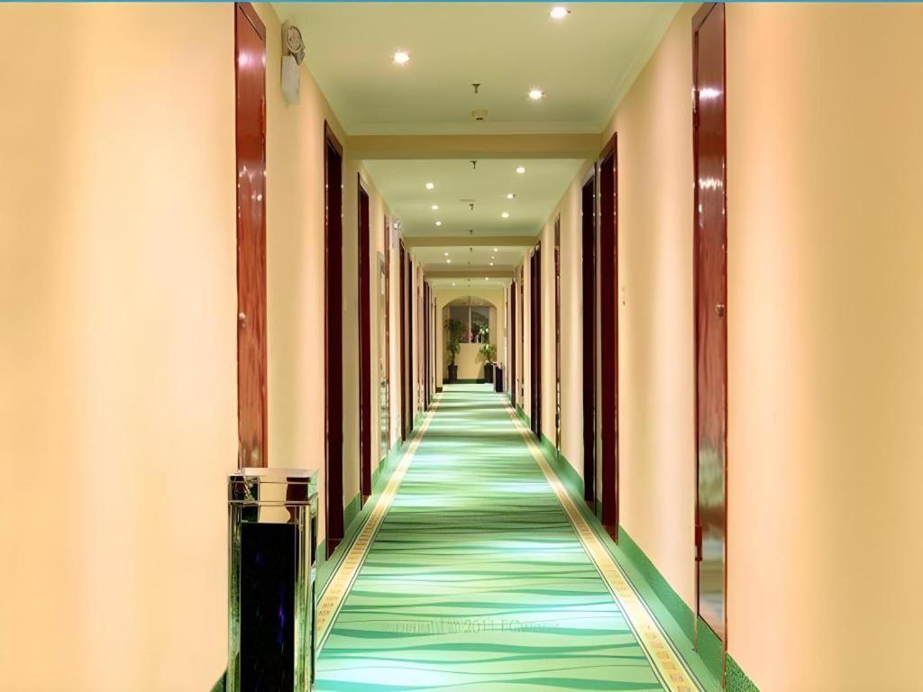 Greentree Inn Xi'An Bell And Drum Tower Food Street Ancient City Wall Ximen Express Hotel Xi'an (Shaanxi) Exterior foto